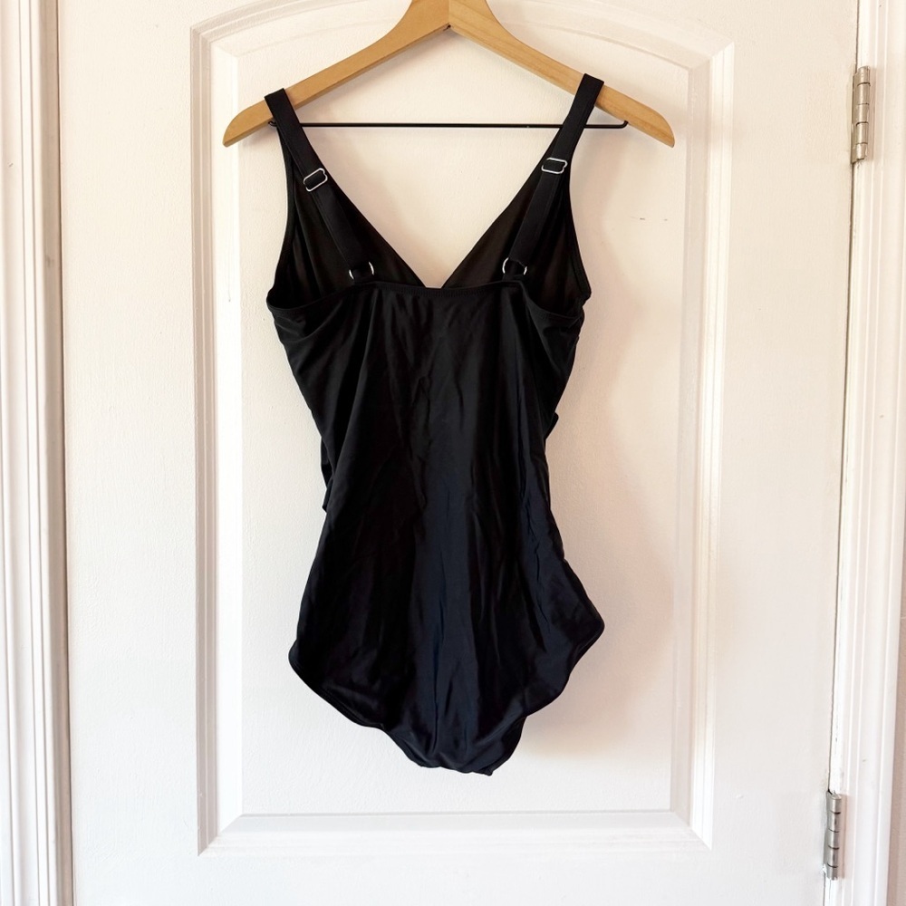 SMISMIVO Ruched Tummy Control One Piece Swimsuit In Black - Picture 7 of 8